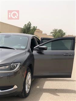 كرايسلر 200